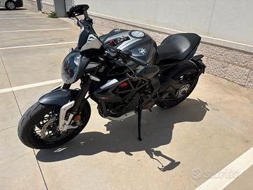 Mv agusta dragster RR