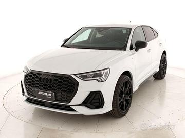 AUDI Q3 Sportback 35 2.0 tdi S line edition s-tron