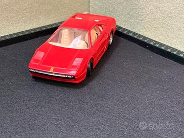 Bburago Ferrari 308 GTB 1:24 Made in Italy vintage