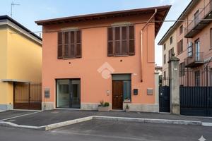 CASA INDIPENDENTE A TORTONA