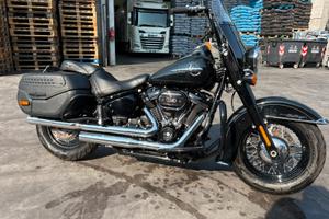 HARLEY DAVIDSON HERITAGE 114
