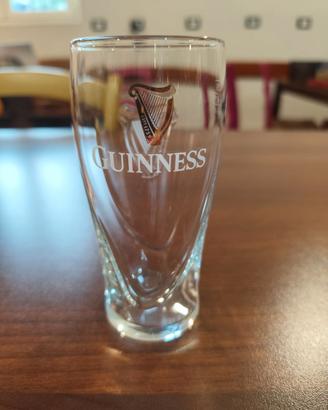 Set esclusivo 18 Bicchieri Guinness Gravity 590ml