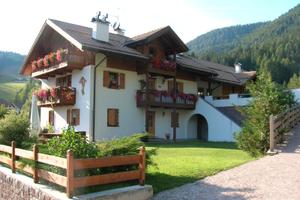 Villa Rita piano terra giardino e terrazza privati