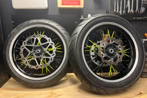 Cerchi 17 hm 125 2t motard