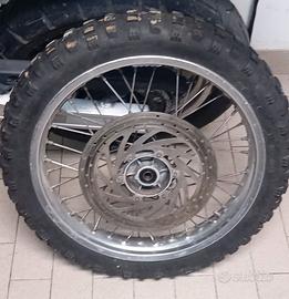 Ruota cerchio anteriore bmw 650 gs