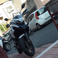 Moto Benelli TRK 502 C