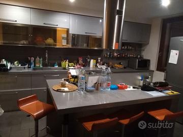 Cucina laccato lucido grigio