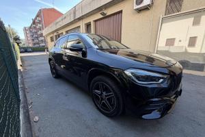 Mercedes GLA 250e AMG IBRIDA  plug-in BENZINA