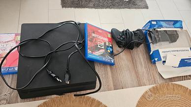 ps4 perfettamente funzionante 