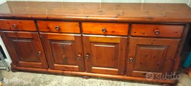 Credenza in legno arte povera 