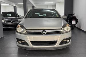 Opel Astra 1.5 benzina 5 porte