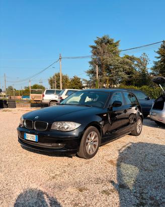 Bmw 118 118d 2.0 143CV cat 5 porte Futura DPF