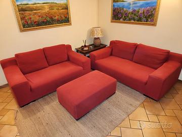 divani 3 posti e 2 posti con puff