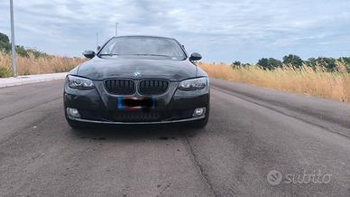 BMW serie 320d coupe