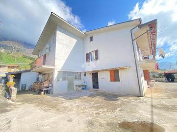3 LOCALI A PIGLIO