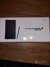 Nintendo dsi nera