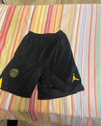 pantaloni jordan