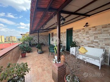 5 LOCALI A MUGNANO DI NAPOLI