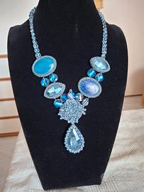 collana con pietre