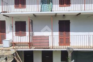 CASA INDIPENDENTE A MEZZENILE
