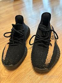 adidas Yeezy Boost 350 V2  Core Black Copper