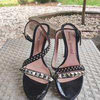Sandali neri con borchie, Made in Italy 🇮🇹