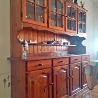 credenza in legno massello color noce scuro 