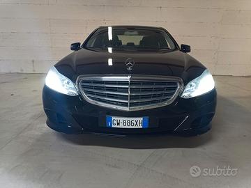 Mercedes Benz E200 12/2016  perfetta 