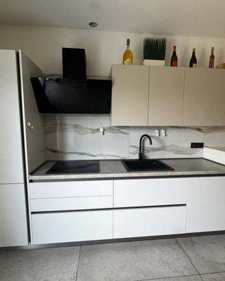 Cucina nuova completa