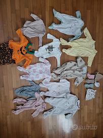 Set vestiti e accessori neonato