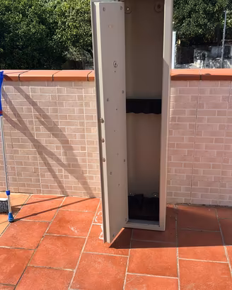 Armadietto blindato per fucili