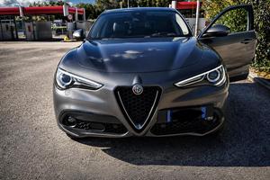 Alfa Romeo Stelvio 2.2 210 CV Q4 AWD