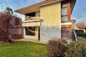 Villa singola Lentate sul Seveso