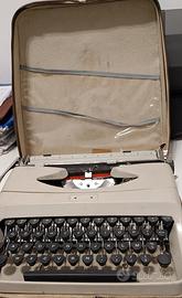 Macchina da scrivere vintage