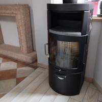 stufa a legna nuova mai usata