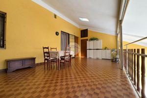 CASA DI CORTE A BERLINGO