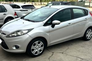 Ford Fiesta 1.4 TDCi 68CV 5p. Titanium