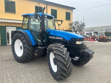 NEW HOLLAND TM 135