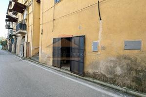 Deposito in zona centrale