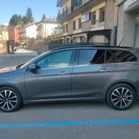 cerchi e gomme 17 per fiat