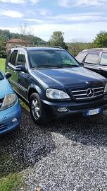 Mercedes ML400