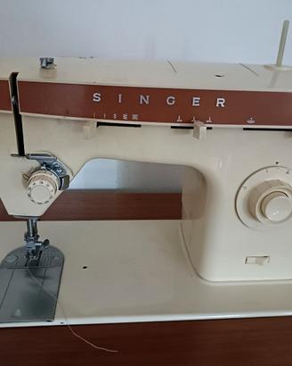 macchina da cucire Singer 368 con il suo mobile or