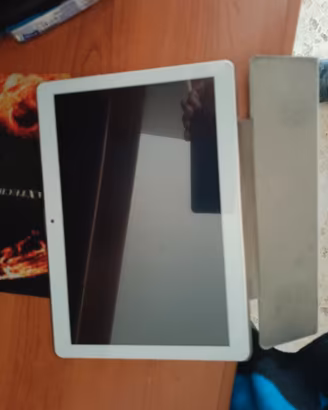 Tablet PC 2-in-1 Toscido dual sim 4Gb ram