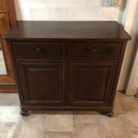 Credenza antica