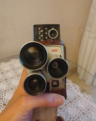Cinepresa Kodak Brownie Scopesight