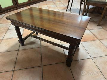 Tavolino da salotto in legno massello