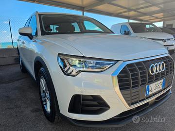 Audi Q3 35 TDI Business Advanced S-Tronic