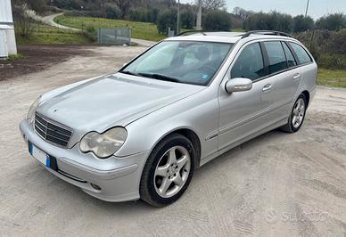 MERCEDES BENZ C220