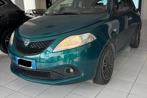 Lancia Ypsilon 1.2 69 CV 5 porte GPL Ecochic Gold