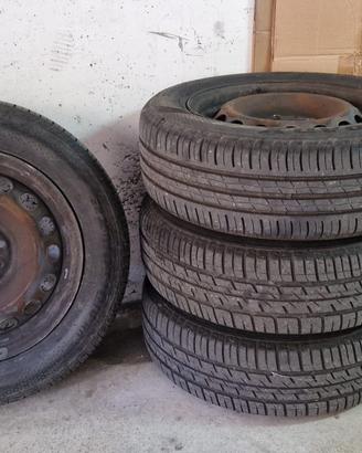 Cerchioni e gomme per 500
